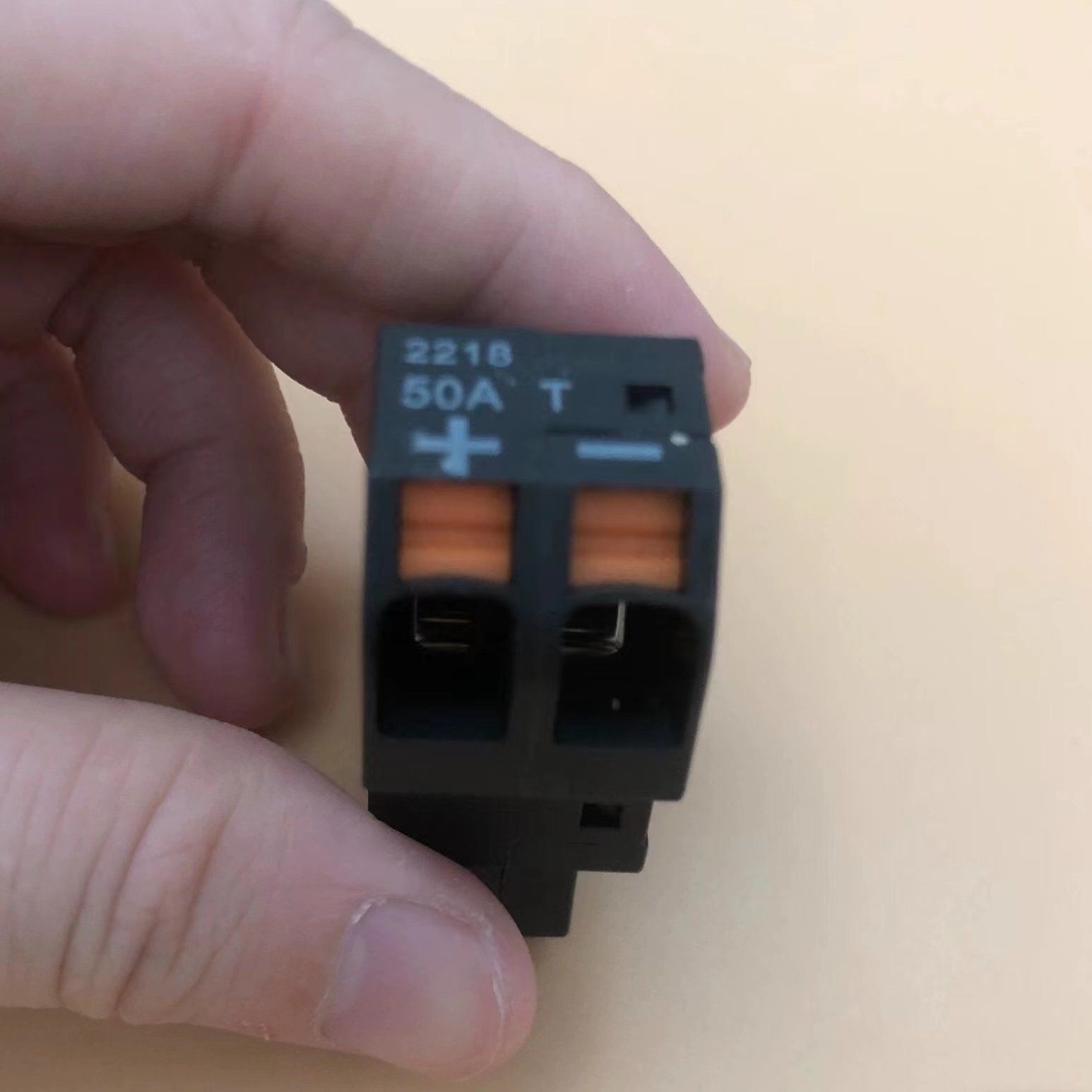 Original Huawei 5G RRU5516E Power Connector Screwless Quick Connector 50A Huawei RRU5516E Power Connector 5G AAU Connector 50A Power Connector Screwless Quick Connector 3 - Original Huawei 5G RRU5516E Power Connector Screwless Quick Connector 50A
